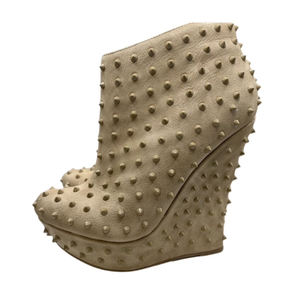 Studded ankle boot  sz 7